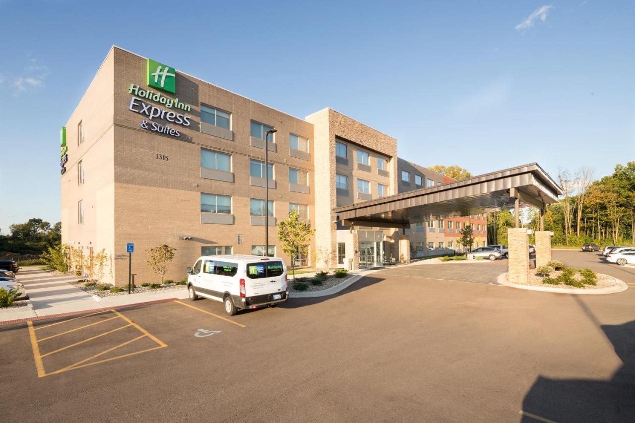 Holiday Inn Express & Suites - Kalamazoo West, An Ihg Hotel Exterior photo